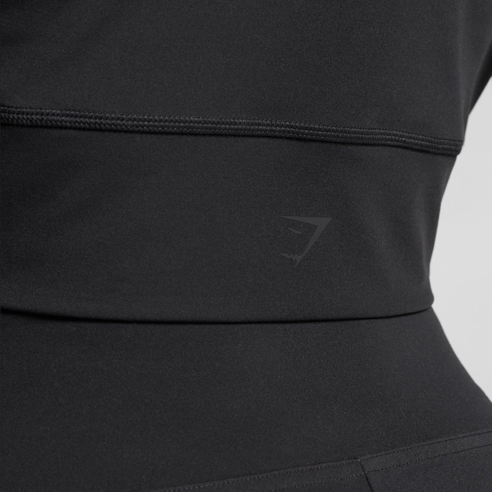 Gymshark Crossover Long Sleeve Crop Top - Black Tee - Picture 6 of 9